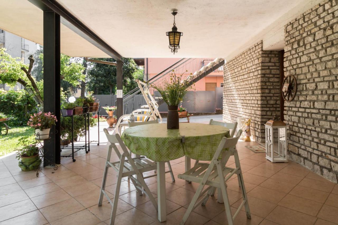 Villa Francesco Appartamento La Ruota Desenzano del Garda Exterior photo